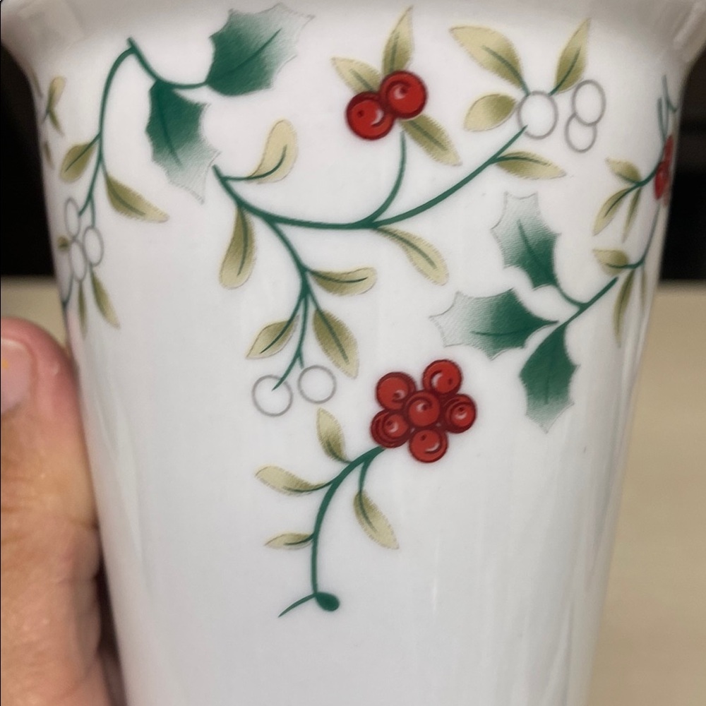 Holiday design coffee travel mug